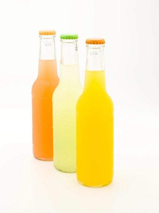 “藍(lán)帽子”迎來新規(guī)，酒精飲料“保健化”之路遇阻？